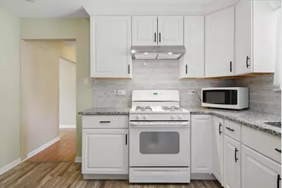 34456 W Lake Shore Drive, Round Lake, IL 60073 - Photo 11