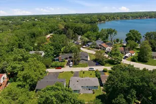 34456 W Lake Shore Dr, Round Lake, IL 60073 - Photo 21