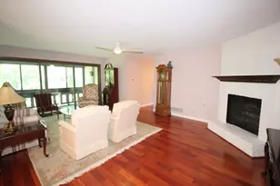 7762 W Arquilla Dr, Palos Heights, IL 60463 - Photo 3
