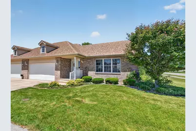 68 Oregon Trail, Coal City, IL 60416 - Photo 3