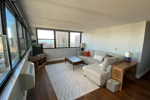 2700 N Hampden Ct, Chicago, IL 60614 - Photo 3