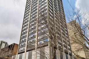 2700 N Hampden Ct, Chicago, IL 60614 - Photo 1
