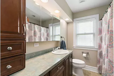 1146 S Church Avenue, Lombard, IL 60148 - Photo 11