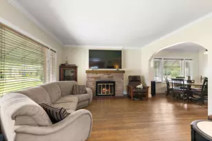 1146 S Church Ave, Lombard, IL 60148 - Photo 5