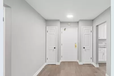 150 Lake Boulevard #112, Buffalo Grove, IL 60089 - Photo 15