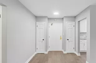 150 Lake Blvd, Buffalo Grove, IL 60089 - Photo 15