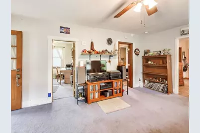 2516 Bittersweet Avenue, Holiday Hills, IL 60051 - Photo 7