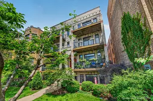 4711 N Malden St, Chicago, IL 60640 - Photo 1