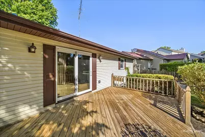 995 Blackhawk Drive, Elgin, IL 60120 - Photo 15