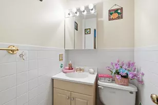 8019 S Rhodes Ave, Chicago, IL 60619 - Photo 17