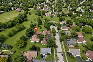 743 Parkview Ct, Roselle, IL 60172 - Photo 39
