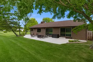 743 Parkview Ct, Roselle, IL 60172 - Photo 29