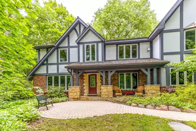 28588 N Tanglewood Court, Libertyville, IL 60048 - Photo 3