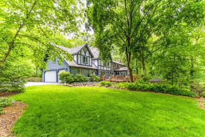 28588 N Tanglewood Court, Libertyville, IL 60048 - Photo 51