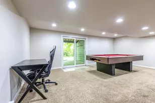 28588 N Tanglewood Ct, Libertyville, IL 60048 - Photo 43