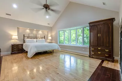 28588 N Tanglewood Court, Libertyville, IL 60048 - Photo 27