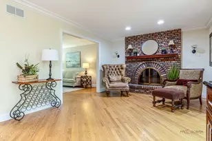 28588 N Tanglewood Ct, Libertyville, IL 60048 - Photo 19