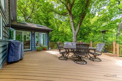 28588 N Tanglewood Court, Libertyville, IL 60048 - Photo 45