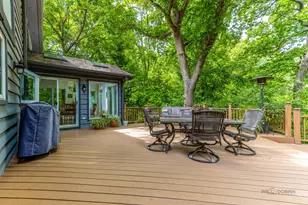 28588 N Tanglewood Ct, Libertyville, IL 60048 - Photo 45