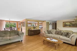 1425 Concord Ln, Schaumburg, IL 60193 - Photo 3