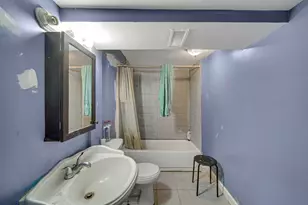 1647 N Austin Ave, Chicago, IL 60639 - Photo 21