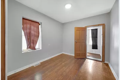 1647 N Austin Avenue, Chicago, IL 60639 - Photo 13
