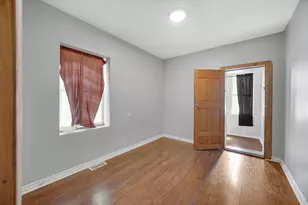 1647 N Austin Ave, Chicago, IL 60639 - Photo 13