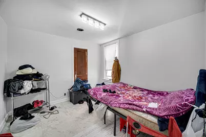 1647 N Austin Avenue, Chicago, IL 60639 - Photo 9