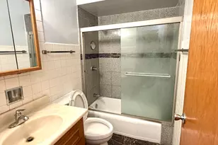 3158-3158 W 93rd St, Evergreen Park, IL 60805 - Photo 3