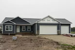 525 W Dimon St, Rochelle, IL 61068 - Photo 1