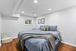2541 W Argyle St, Chicago, IL 60625 - Photo 21