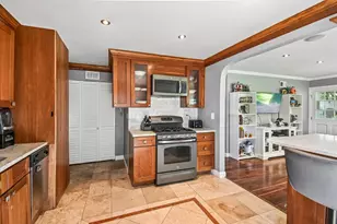 1302 Fall Ct, Wheeling, IL 60090 - Photo 11