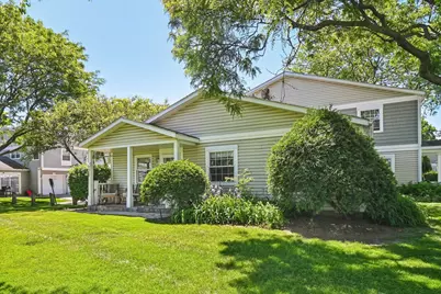 1302 Fall Court, Wheeling, IL 60090 - Photo 3