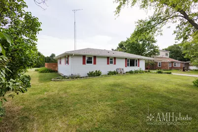 2075 W State Route 102, Bourbonnais, IL 60914 - Photo 3