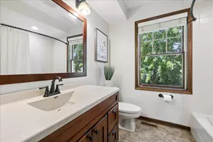 190 Old Forge Rd, Elgin, IL 60123 - Photo 19