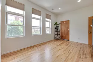 2300 W Bloomingdale Ave, Chicago, IL 60647 - Photo 13