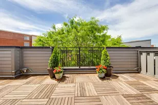 2300 W Bloomingdale Ave, Chicago, IL 60647 - Photo 19