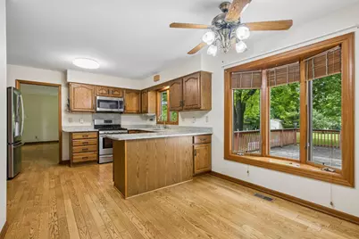 730 Yorktown Drive, Algonquin, IL 60102 - Photo 7