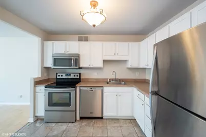211 E Ohio Street #2207, Chicago, IL 60611 - Photo 5