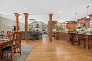 4542 Hatch Ln, Lisle, IL 60532 - Photo 11