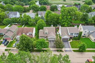 533 Deer Crossing Ct, Hainesville, IL 60030 - Photo 3