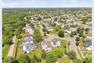 319 E Camden Lane, Round Lake Beach, IL 60073 - Photo 47
