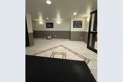 2424 W Estes Avenue #4I, Chicago, IL 60645 - Photo 3