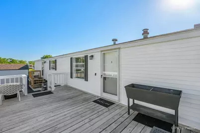 126 7th Avenue, Bartlett, IL 60103 - Photo 5