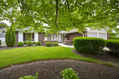 23W303 Cambridge Court, Glen Ellyn, IL 60137 - Photo 1