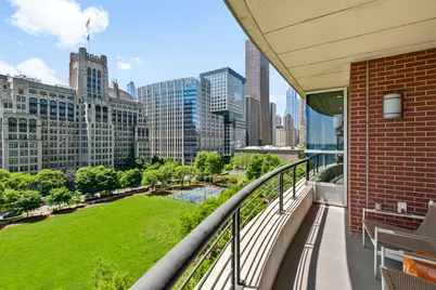 270 E Pearson Street #803, Chicago, IL 60611 - Photo 3