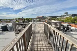 1122 W Newport Ave, Chicago, IL 60657 - Photo 21