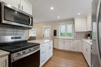 227 S Cedar Street, Palatine, IL 60067 - Photo 7