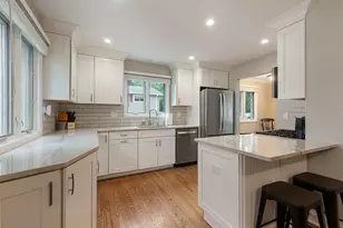 227 S Cedar St, Palatine, IL 60067 - Photo 9