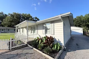 1200 Academy St, Eldorado, IL 62930 - Photo 5